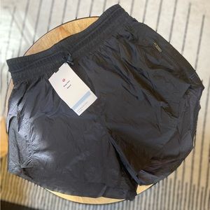 NWT Lululemon Step Out Shorts, size 6